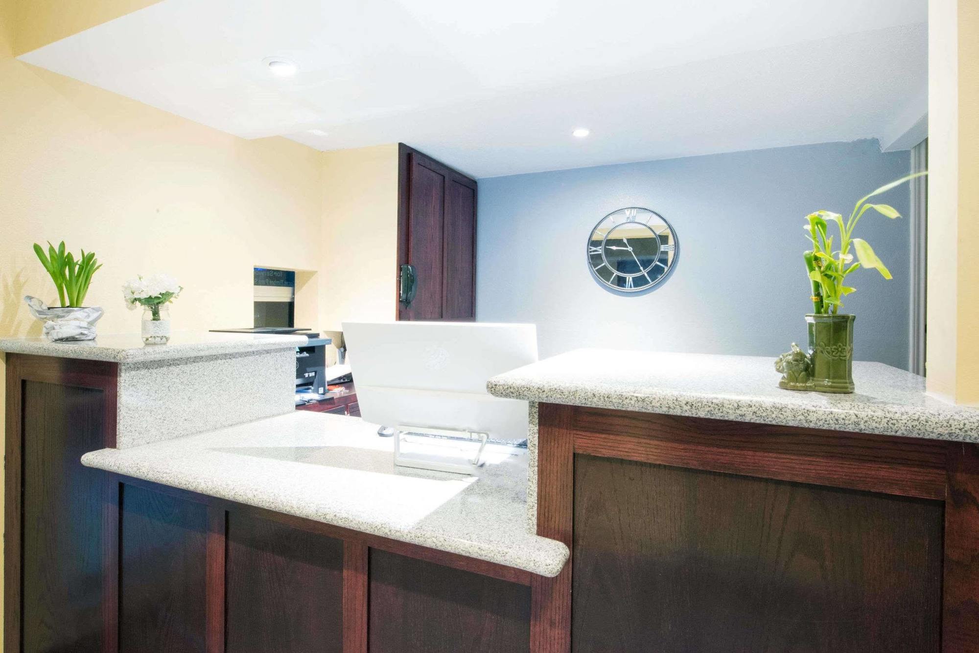 Executive Inn & Kitchenette Suites-Eagle Pass Kültér fotó
